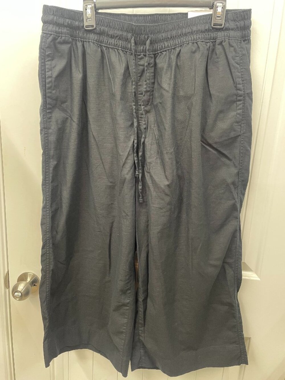 NEW! Lane Bryant Black Elastic Waist Drawstring Pull On Capri Pants Size 14/16W